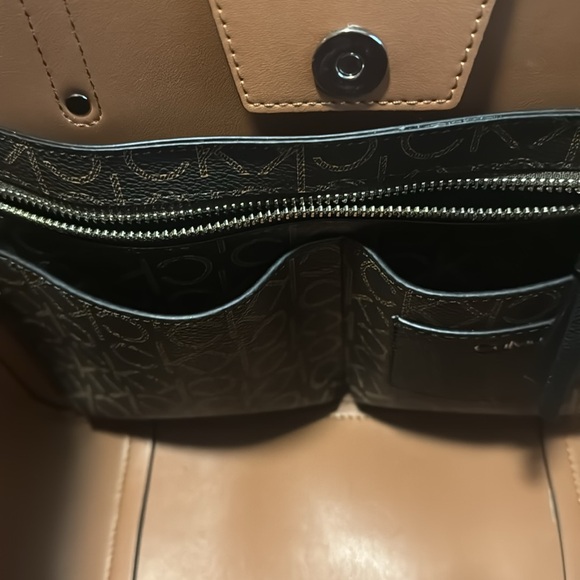 Calvin Klein purse - Picture 4 of 5